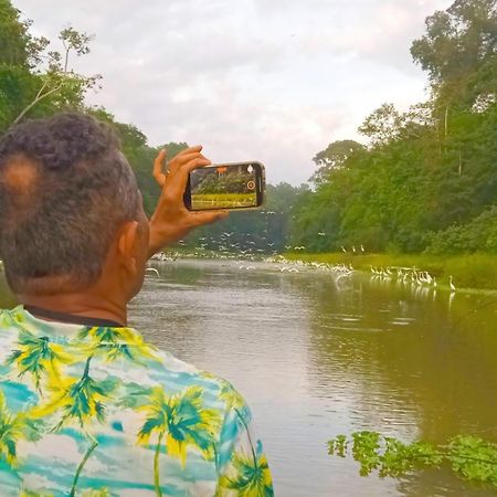 Jacamar Lodge Expeditions Iquitos Exterior photo