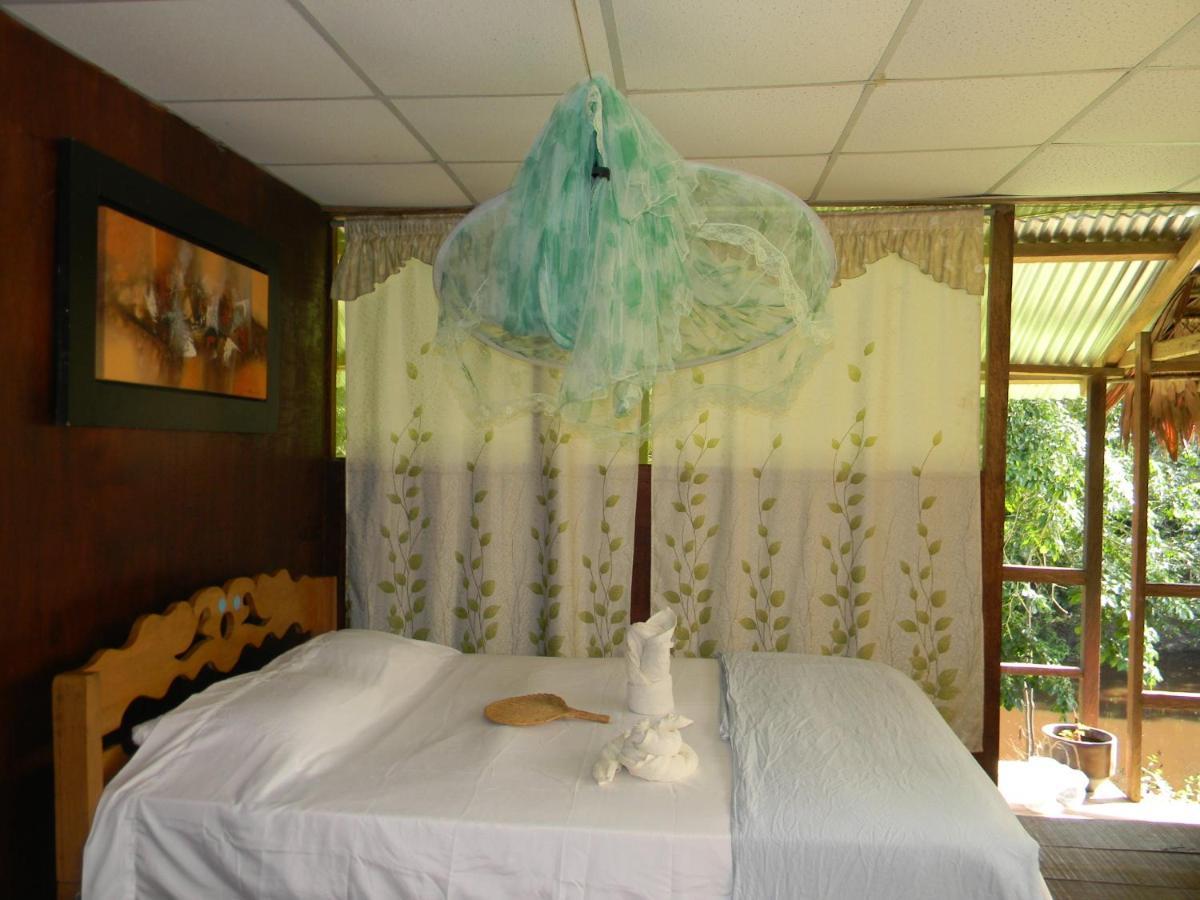 Jacamar Lodge Expeditions Iquitos Exterior photo