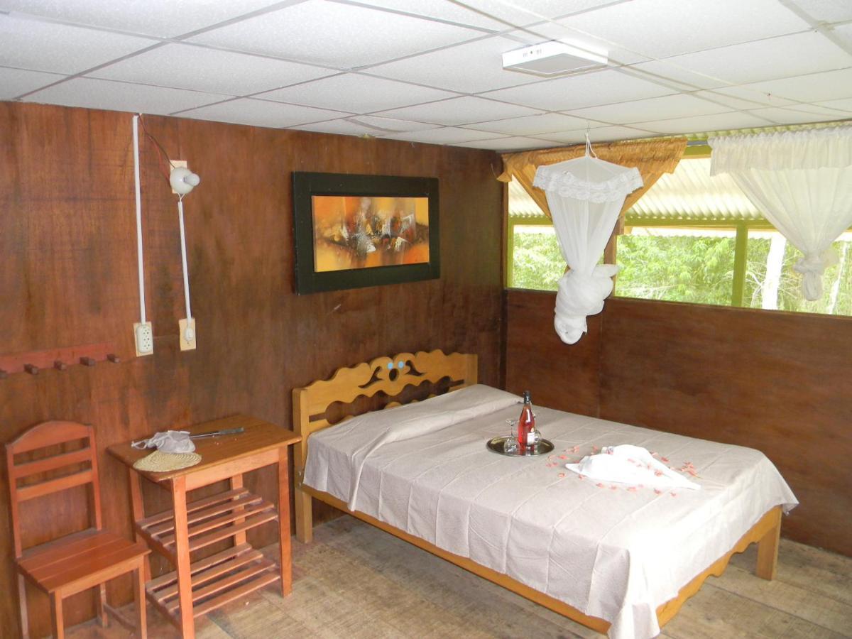 Jacamar Lodge Expeditions Iquitos Exterior photo